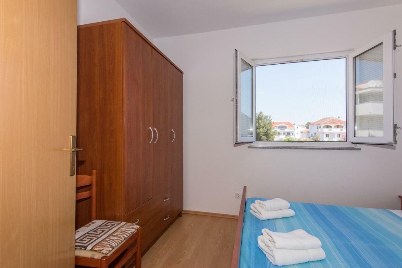 Apartments Maco Petrcane Exterior photo